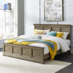 Mountain Lodge King Bed